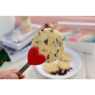 คุกกี้ แครนเบอรี่ อัลมอนด์ สไลด์/ Cranberry almond slice cookie