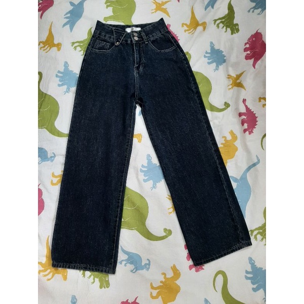 กางเกงยีนส์ Pradap กางเกงมือสอง กางเกงขายาว เสื้อผ้ามือสอง เสื้อผ้าราคาถูก เสื้อผ้าแฟชั่น