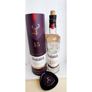 ขวดเหล้าเปล่า Glenfiddich พร้อมกล่อง