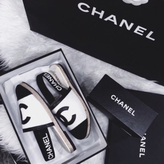 🌟งานเข้าใหม่ 🌟 เพิ่งเข้าคะ Chanelผ้าใบ รัดส้น ตัวใหม่