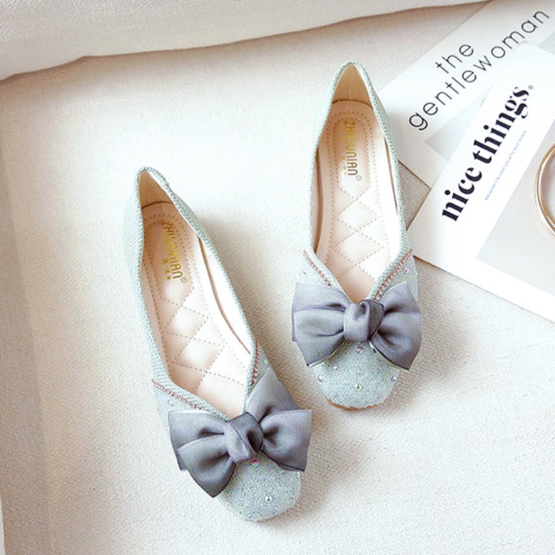 ด้านล่างแบนลื่น rhinestone โบว์ตกแต่งแฟชั่นรองเท้าผู้หญิงระดับไฮเอนด์ที่มีคุณภาพดี