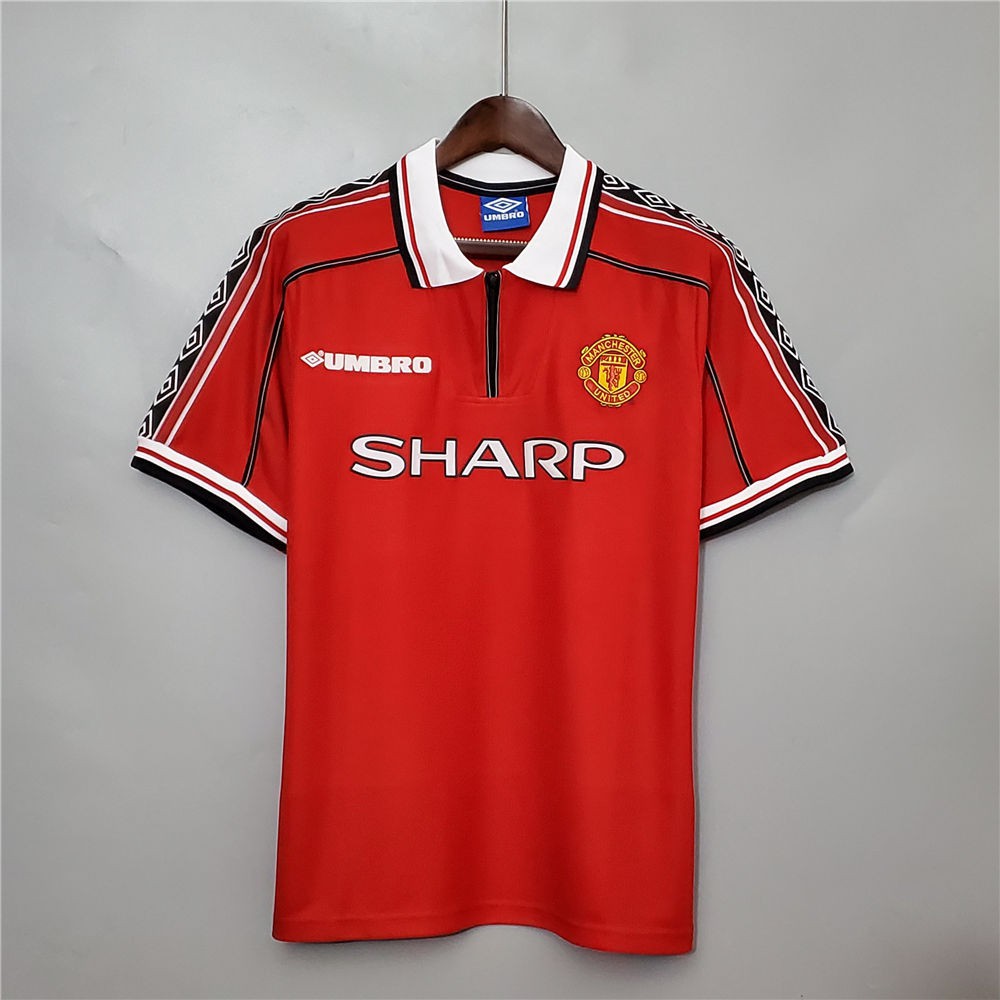 เสื้อกีฬาแขนสั้น ลายทีมชาติฟุตบอล MU 98-99 ชุดเหย้า สีแดง สไตล์เรโทร