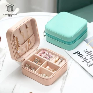 Casegrace กล่องเครื่องประดับ หนัง PU ผ้ากำมะหยี่ แบบพกพา ขนาดเล็ก สำหรับใส่ต่างหู สร้อยคอ