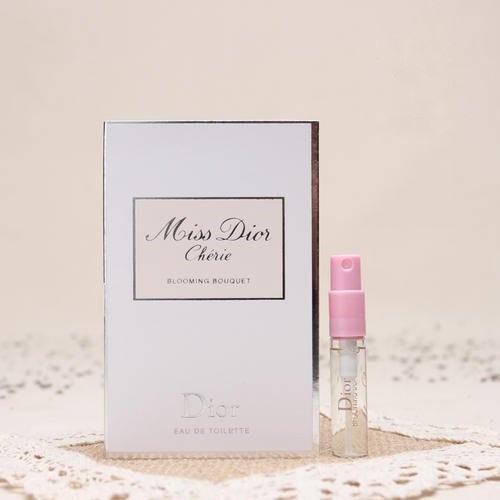 น้ำหอม ดิออร์ Miss Dior Cherie Blooming Bouquet EDT 2ml.ขวดแก้วหัวสเปรย์ (3719)