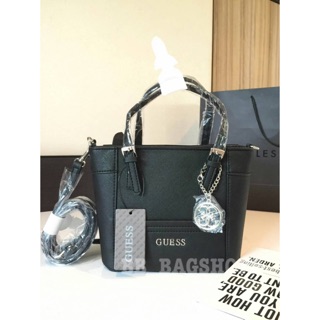 GUESS SAFFIANO MINI CROSS BODY BAG (สีดำ) (Outlet)