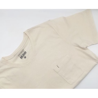 กรีนเนทเสื้อยืดคอกลม ทรงตรง มีกระเป๋า สีขาว ฝ้ายออร์แกนิค  Organic Cotton