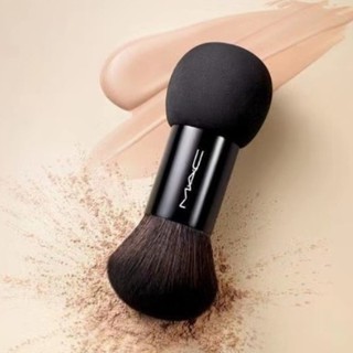 Beauty-Siam แท้ทั้งร้าน !! MAC DUO BLUSH แปรง2หัว แปรงปัดแป้ง หัวฟองน้ำ [แท้100%/พร้อมส่ง]  มูลค่า 2,650.