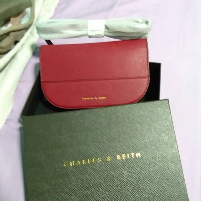 Charles&keith