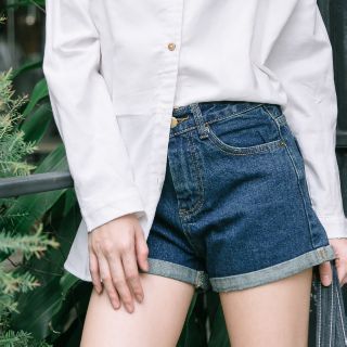 Denim Shorts กางเกงยีนส์ขาสั้นสีเข้ม