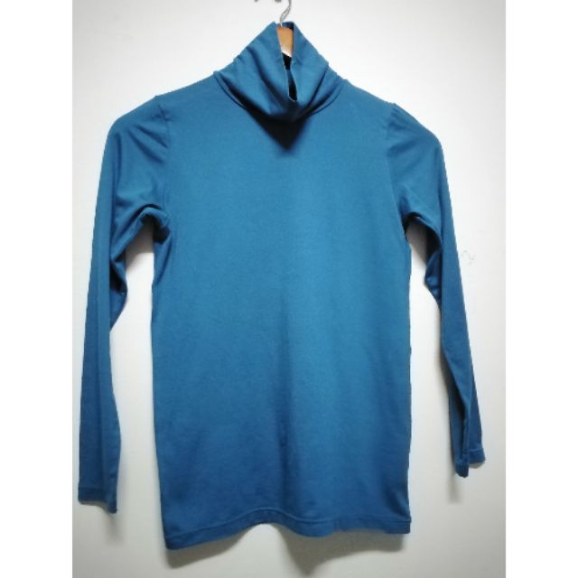 เสื้อ​ uniqlo​ heattech​ kids