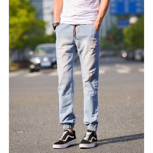 DEER กางเกงยีนส์ขาจั้ม ผู้ชาย แต่งขาด เอวผูกเชือก  รุ่น 026