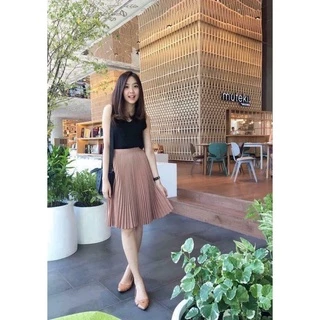PARIS PLEAT SKIRT กระโปรงพลีท item เด็ด ที่มีสีเดียวก็ไม่เคยพอ