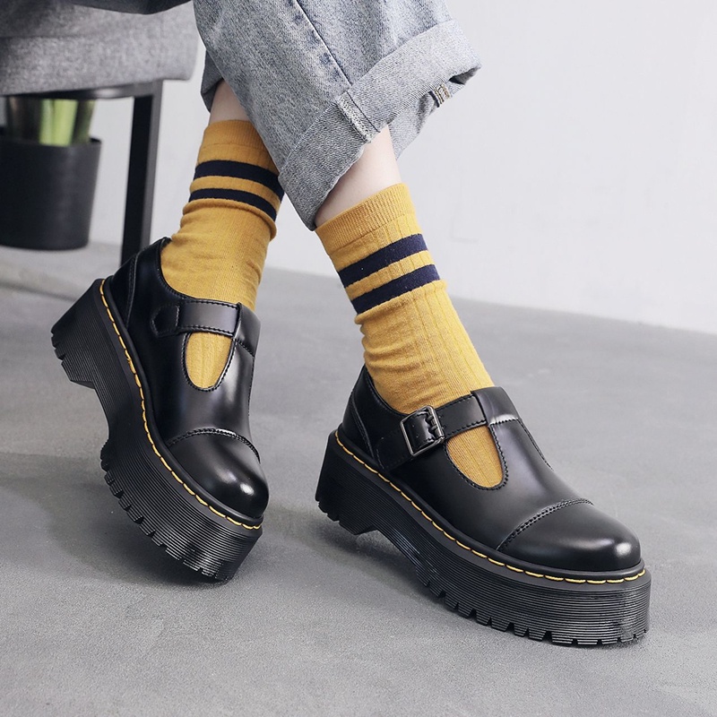 ดร. Martens รองเท้าผู้หญิง T ประเภทยางหนา Toe ความหนา 3.5 ซม.ส้นหนา 4.5 ซม.รองเท้าหนังไมโครไฟเบอร์ขนาด 35- 42