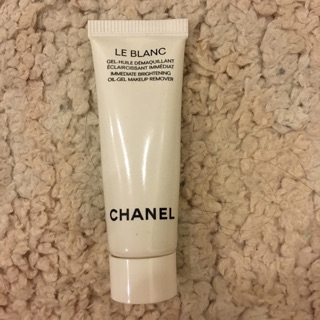 Chanel Le Blanc Oil-Gel Makeup Remover