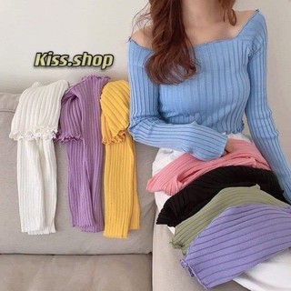 Kiss.shop🌟พร้อมส่ง🌟เสื้อปาดไหล่แขนยาวสีพื้นเนื้อผ้านิ่ม(YIC)