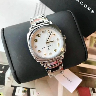 Marc Jacobs นาฬิกาข้อมือผู้หญิง Mandy Silver Dial Silver รุ่น MJ3572