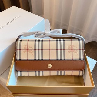 ราคา 2820  🇬🇧 NEW ARRIVAL! BURBERRY VINTAGE BAG VIP GIFT WITH PURCHASE (GWP) พรีเมี่ยมกิ๊ฟ Limited Edition จากBURBERRY