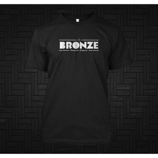 เสื้อยืด พิมพ์ลาย The Bronze Nightclub Inspired By Buffy The Vampire Slayer สีบรอนซ์ สําหรับผู้ชาย