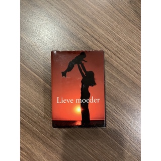 หนังสือ Lieve Moeder