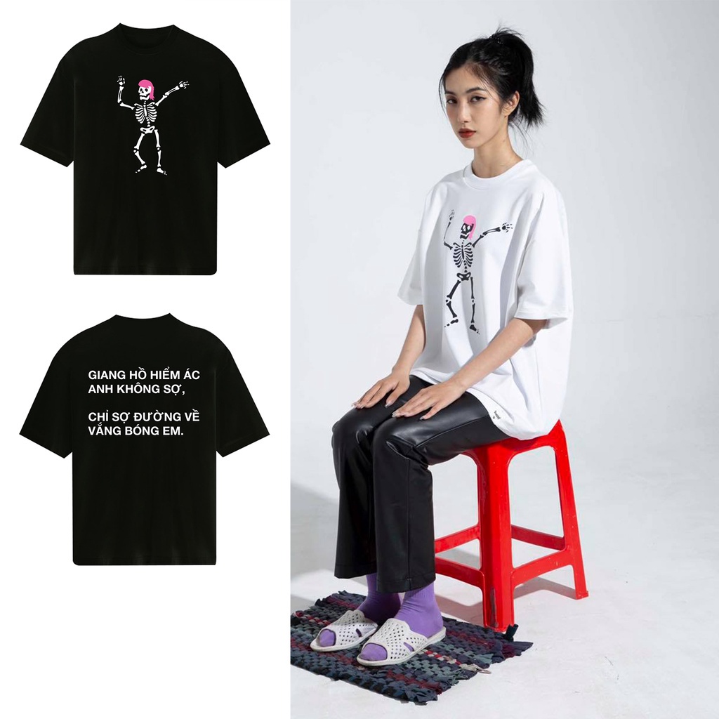 ความชั่วร้ายของ Wanderers Im Not Afraid, Just Be Afraid of a Lonely Day ผู้ชายและผู้หญิงสวมรูปแบบที่