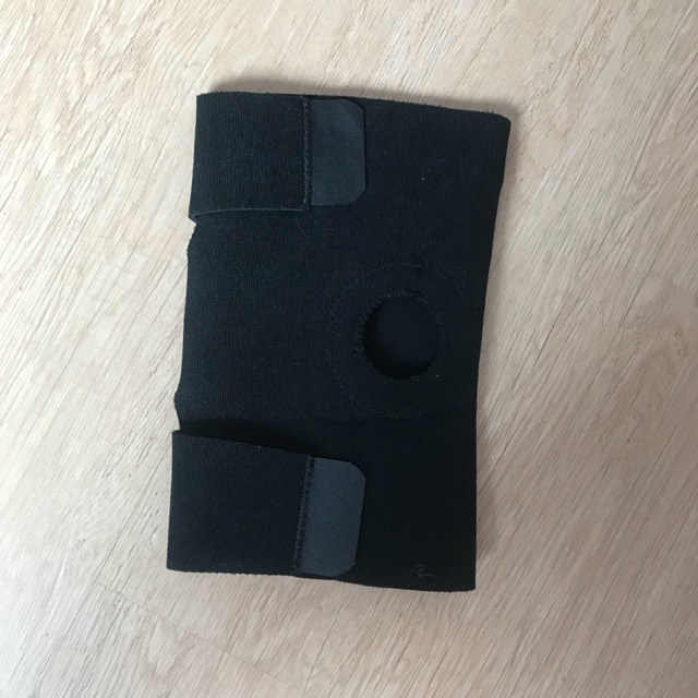 สนับเข่า FuTuro 💕