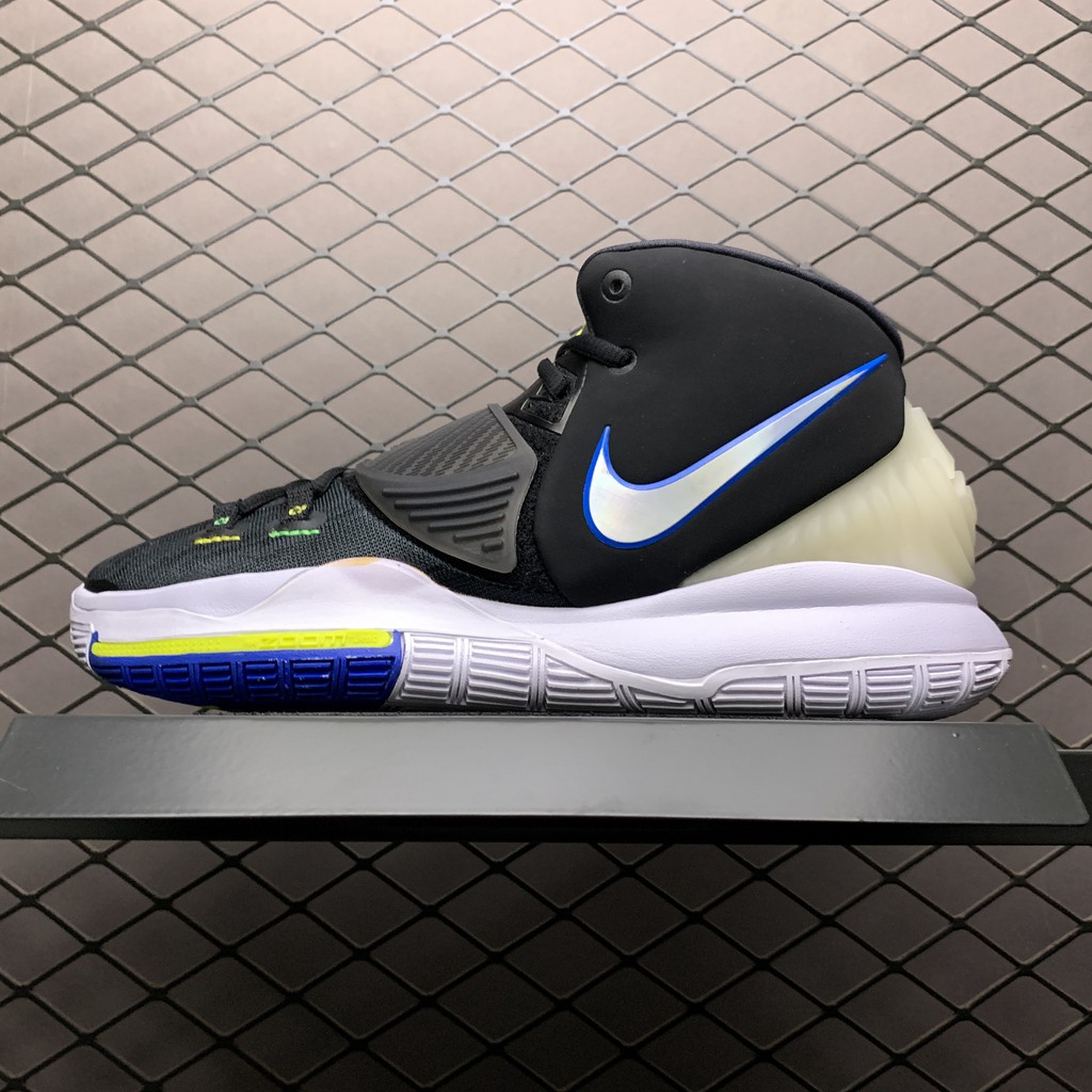 Nike Kyrie 6 สีดํา BQ4631-004 รองเท้าผู้ชายรองเท้าบาสเกตบอลสด