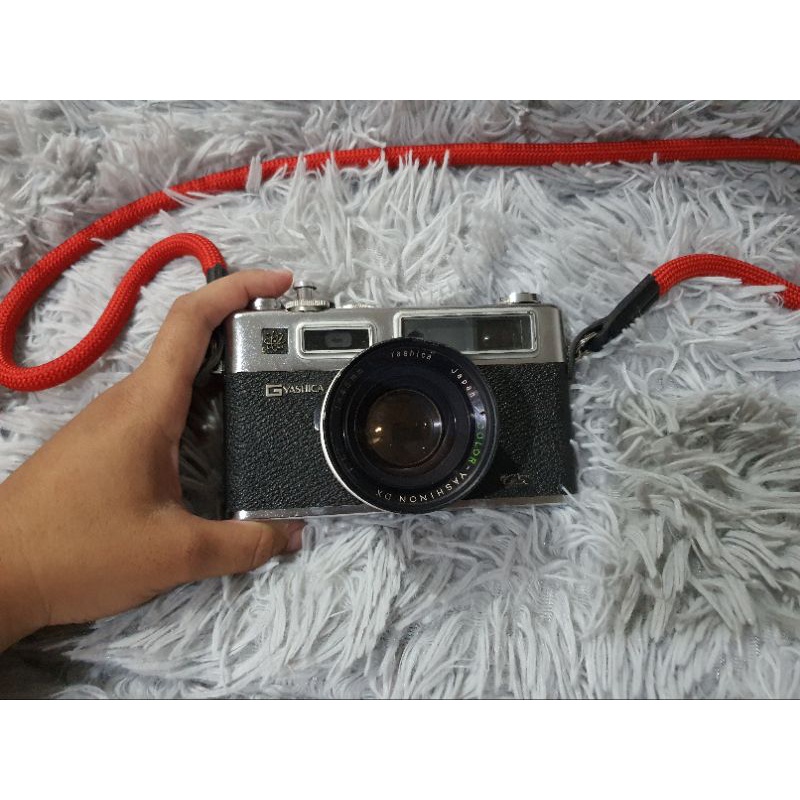 YASHICA Electro 35 GS