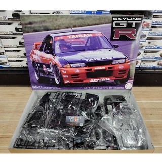 FUJIMI 1/12 AXES4 Nissan Skyline GT-R Taisan STP `92 Gr.A  BNR32 (โมเดลรถแข่ง Model DreamCraft)