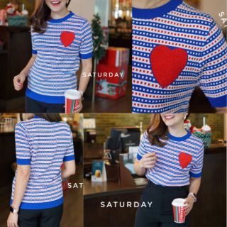 เสื้อผ้านิตติ้งแบบบางทอลายสลับ แต่งหัวใจวิ้งๆ