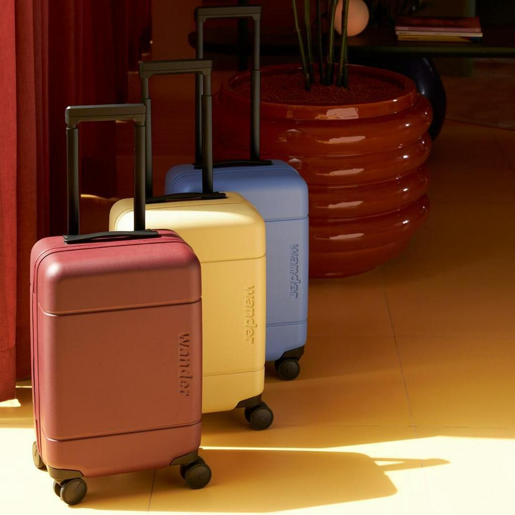 กระเป๋าเดินทาง Wander ล้อลื่นที่สุด ถือขึ้นเครื่องบินได้ | Wander Carry On Luggage 20 นิ้ว