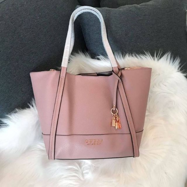 GUESS HEIDI HAMMERED EFFECT BAG 2 in 1กระเป๋า