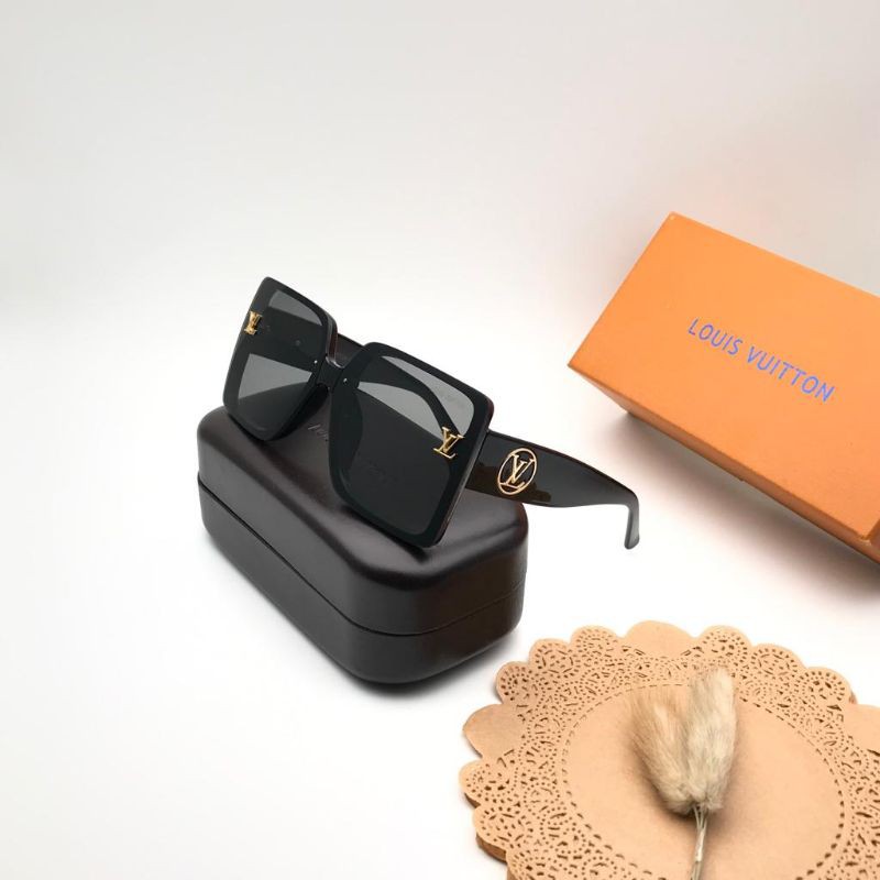 [LV Ratu] LOUIS VUITTON FASHION GLASSES