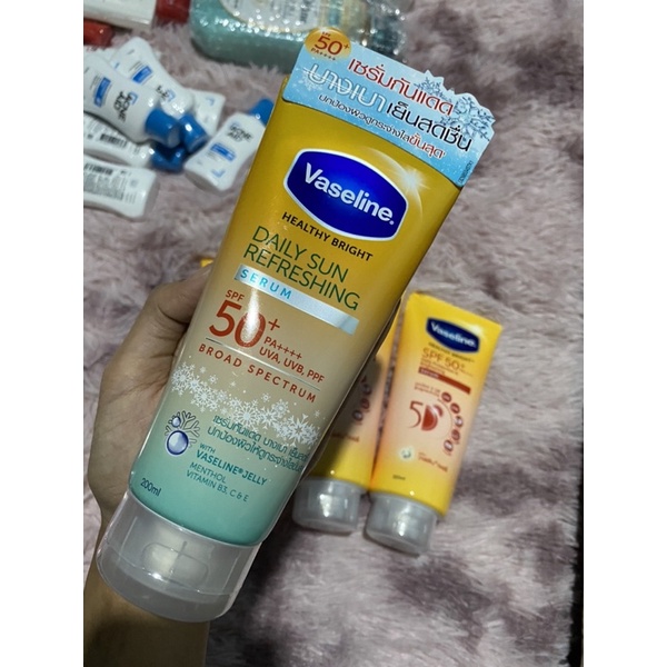 vaseline healthy bright daily sun refreshing serum spf 50 pa+++200 ml.