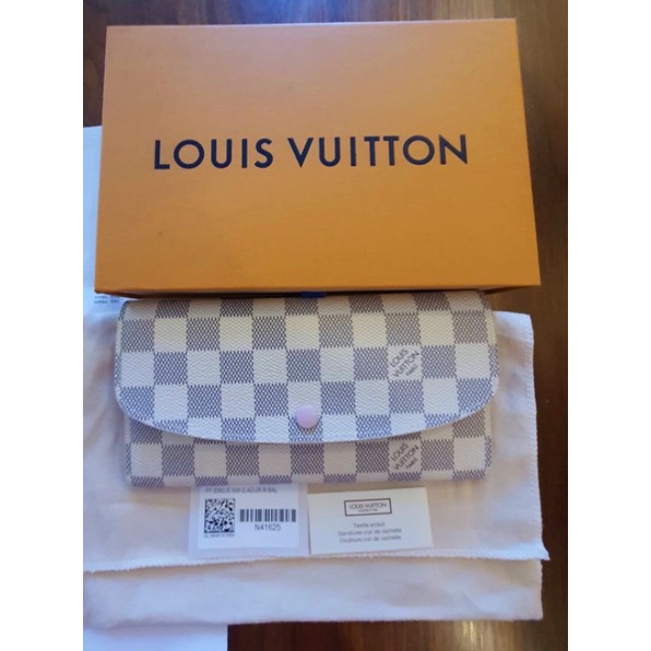 Authentic New Louis Vuitton Wallet : Emilie