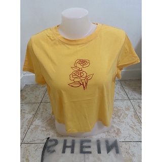 เสื้อยืด Shein ( L )