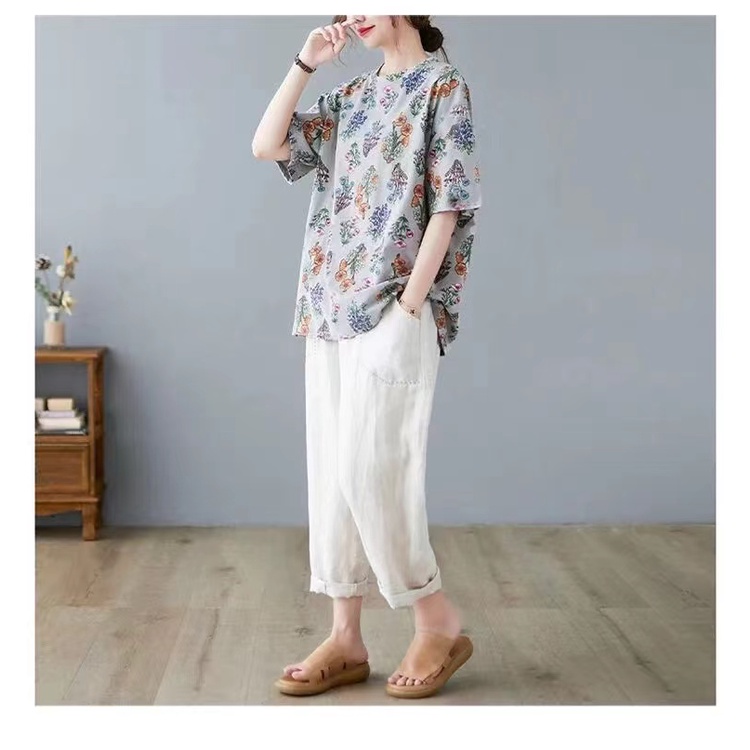 [จัดส่งจากไทย]เสื้อยืดผู้หญิง แขนสั้น พิมพ์ลายดอกไม้ คอกลม ทรงหลวม เนื้อผ้านิ่ม ใส่สบาย - รูปที่ 4