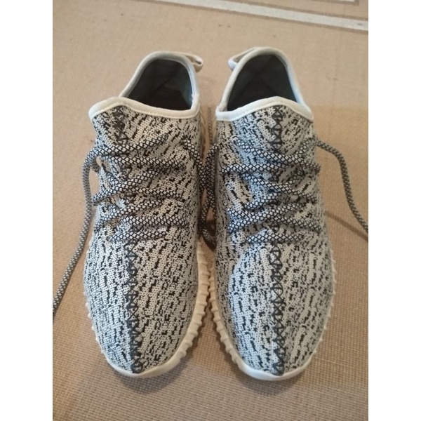 ️Preloved Kasut Branded Padu ️ Kasut Slip on Adidas Yezzy boost 350 ( 6.5UK/25cm) Negotiable