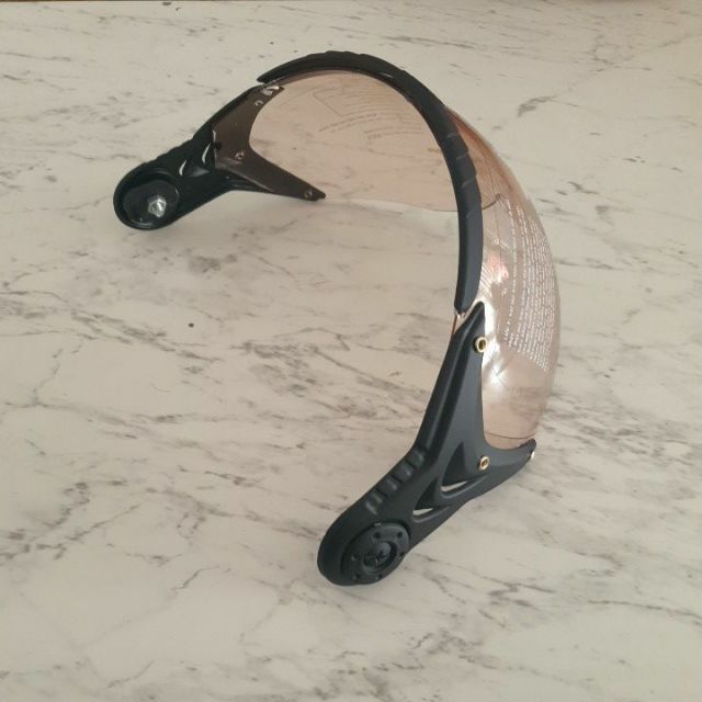 บังลมหน้าหมวกยุทธวิธีรุ่นพระยาสุเรนทร์ - รูปที่ 3