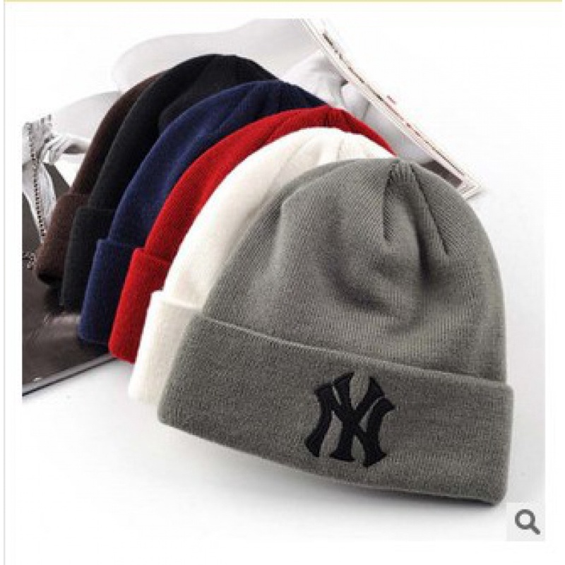 หมวกไหมพรม  หมวกแฟชั่นใช้ได้ทั้งชายและหญิง ลาย