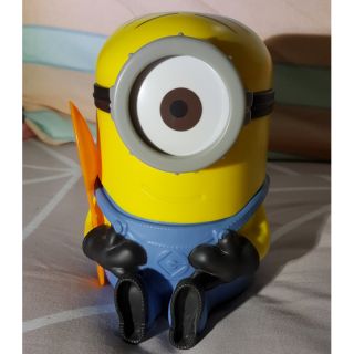 ถ้วยใส่อาหารเช้า minion ของหนูน้อย