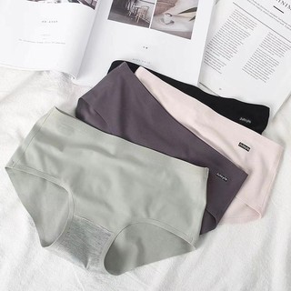 กางเกงในไร้ขอบ Womens underwear  คุณภาพดีบางเบาใส่สบาย ระบายอากาศได้ดี 4สี NY02-1