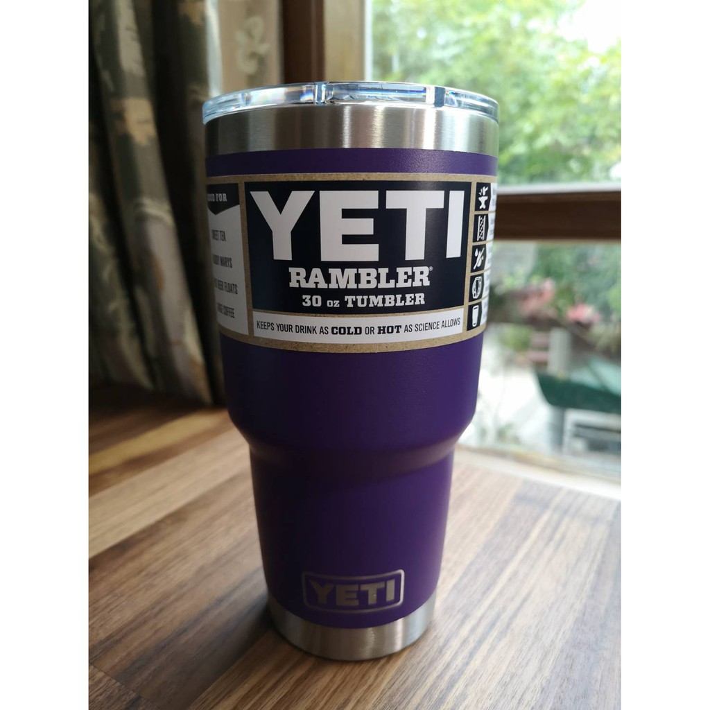 แก้ว YETI แท้ รุ่น RAMBLER 30oz สีที่เลิกผลิตแล้ว สี Peak Purple (พร้อมส่ง)