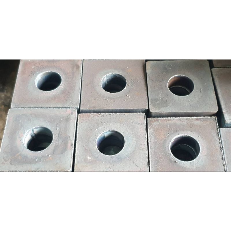(5mm เจาะรูกลาง) PLATE เหล็กแผ่น เหล็กแผ่นเพลท เหล็กเพลท แผ่นเพลท ฐานรองเสา ฐานรอง ขนาด 5 มิล