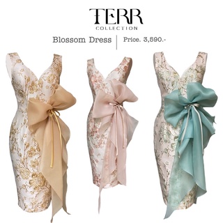 Blossom dress สีชมพูหมดค่ะ