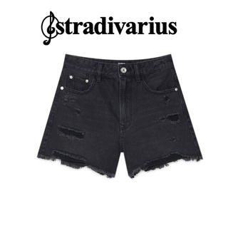 Stradivarius : ขาสั้นดำ Shorts High Waist  with Rips  Shorts