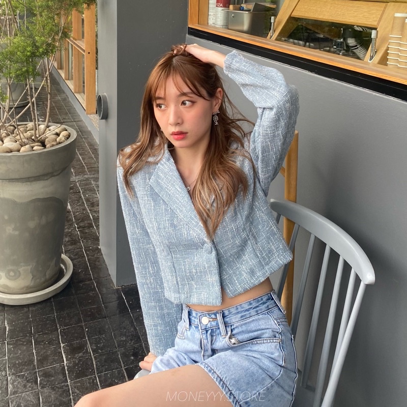 𝐁𝐄𝐋𝐋𝐀 𝐂𝐑𝐎𝐏 เสื้อสูทครอป ทรงสวย คัตติ้งดี มีฟองน้ำเสริมไหล่ งานลูกคุณมากค่าา