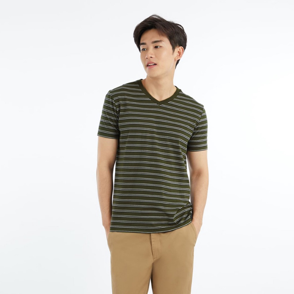 AIIZ (เอ ทู แซด) - เสื้อยืดคอวี ลายทาง Striped V-Neck T-shirts