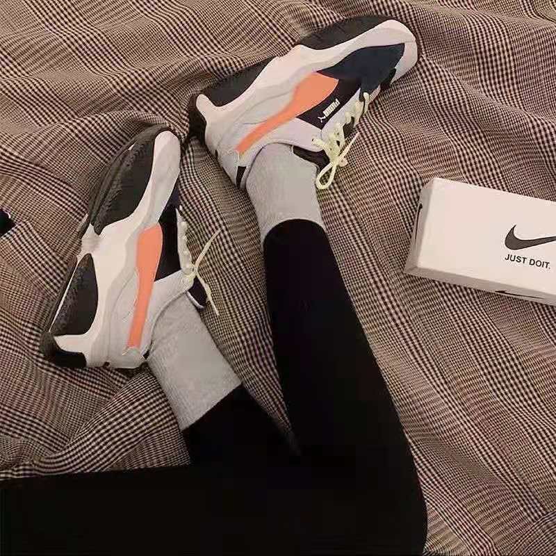 [พร้อมส่ง] ถุงเท้ากีฬา ข้อยาว ผ้าฝ้าย สีดํา ขาว สําหรับผู้ชาย นักเรียน 1 คู่ - รูปที่ 4