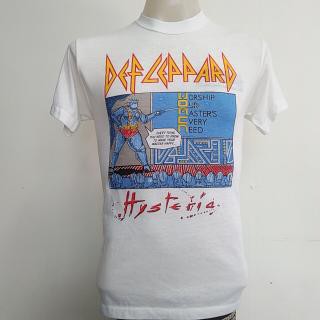 เสื้อวง DEF LEPPARD สไตล์วินเทจ.