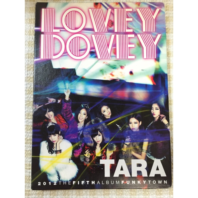 T-ara 2012 the fifth album Funky Town